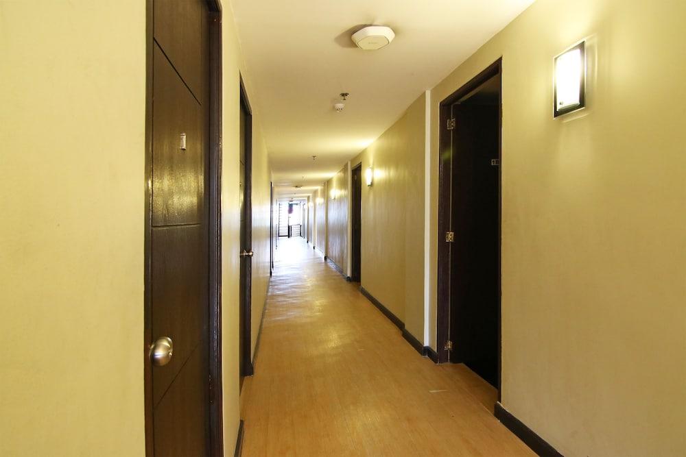 Oyo 110 Asiatel Hotel Pasay Eksteriør bilde