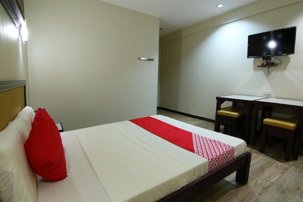 Oyo 110 Asiatel Hotel Pasay Eksteriør bilde