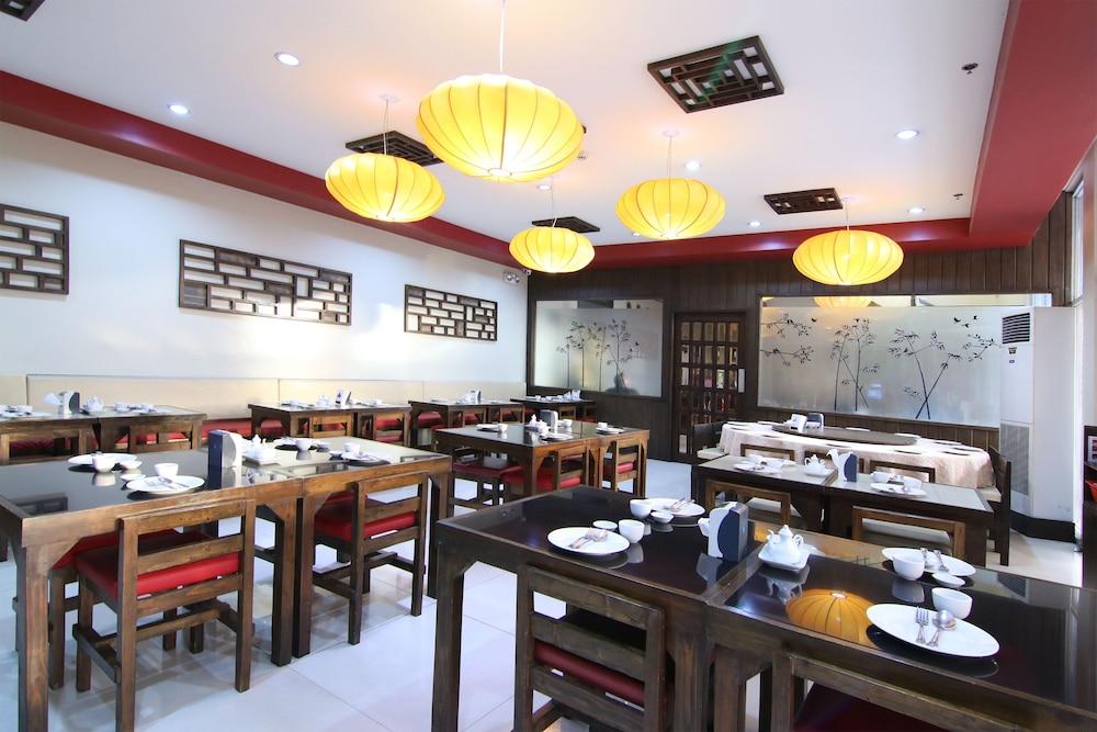 Oyo 110 Asiatel Hotel Pasay Eksteriør bilde